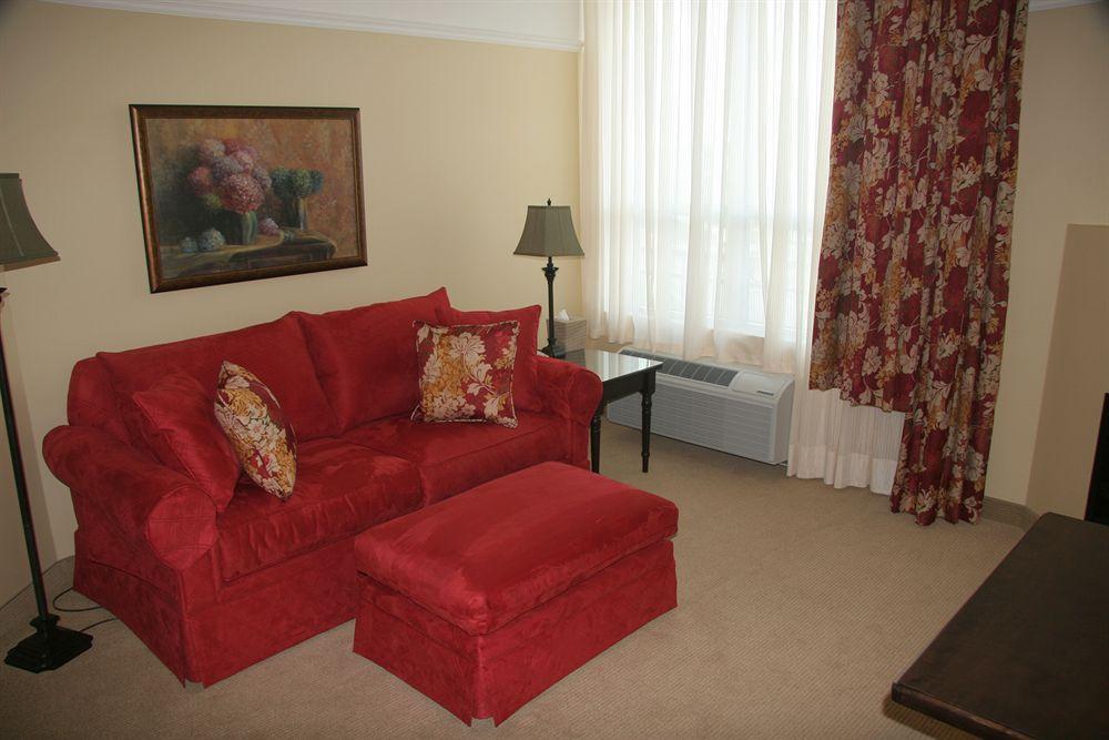 Le St-Martin Hotel&Suites Laval Buitenkant foto