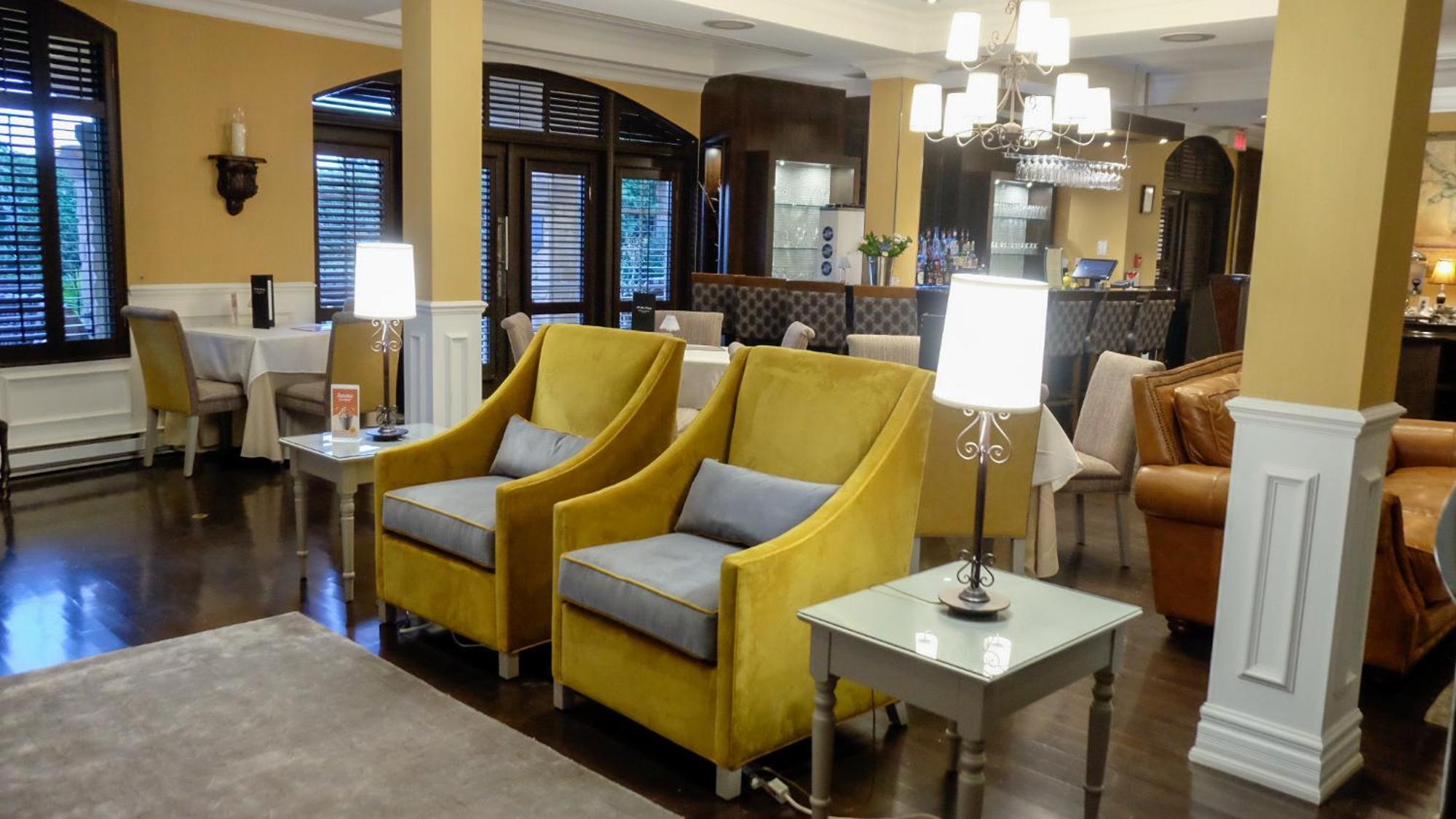 Le St-Martin Hotel&Suites Laval Buitenkant foto