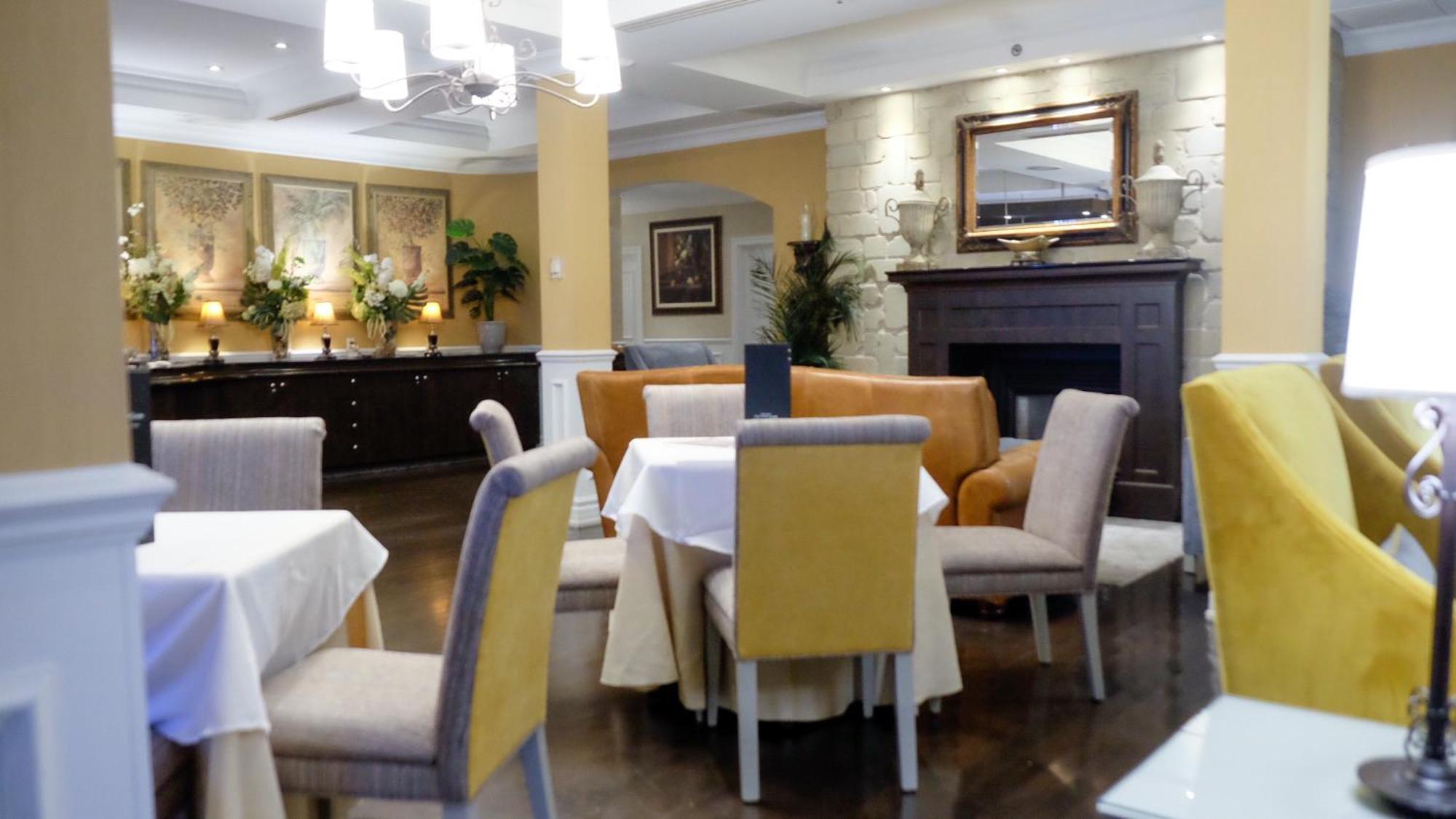 Le St-Martin Hotel&Suites Laval Buitenkant foto